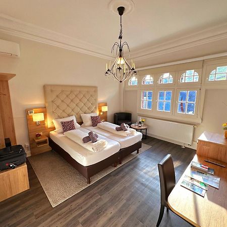 Hotel Am Markt باشاراش المظهر الخارجي الصورة