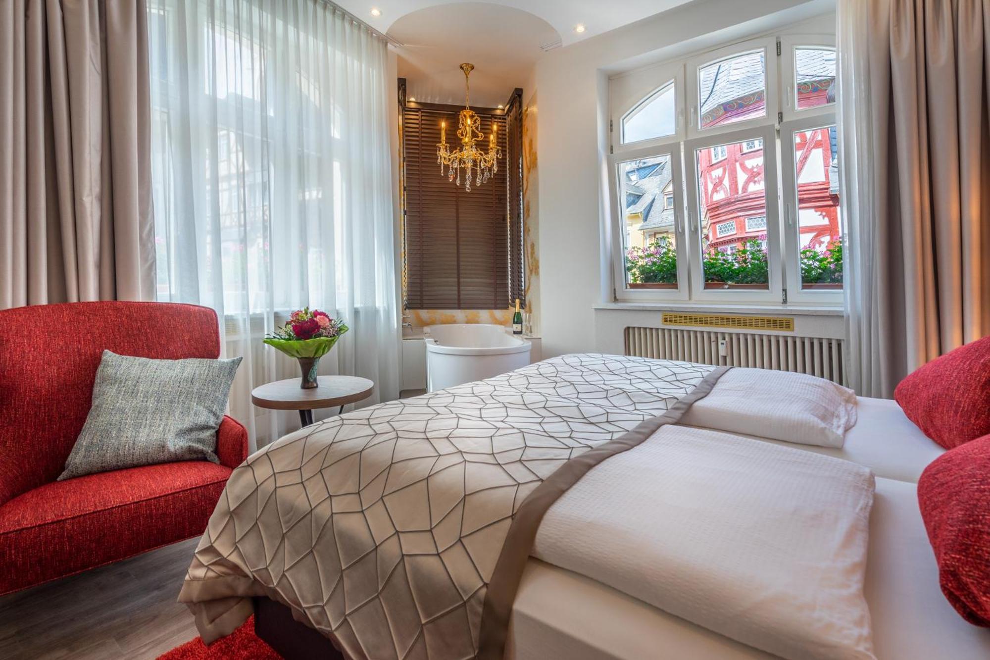 Hotel Am Markt باشاراش المظهر الخارجي الصورة